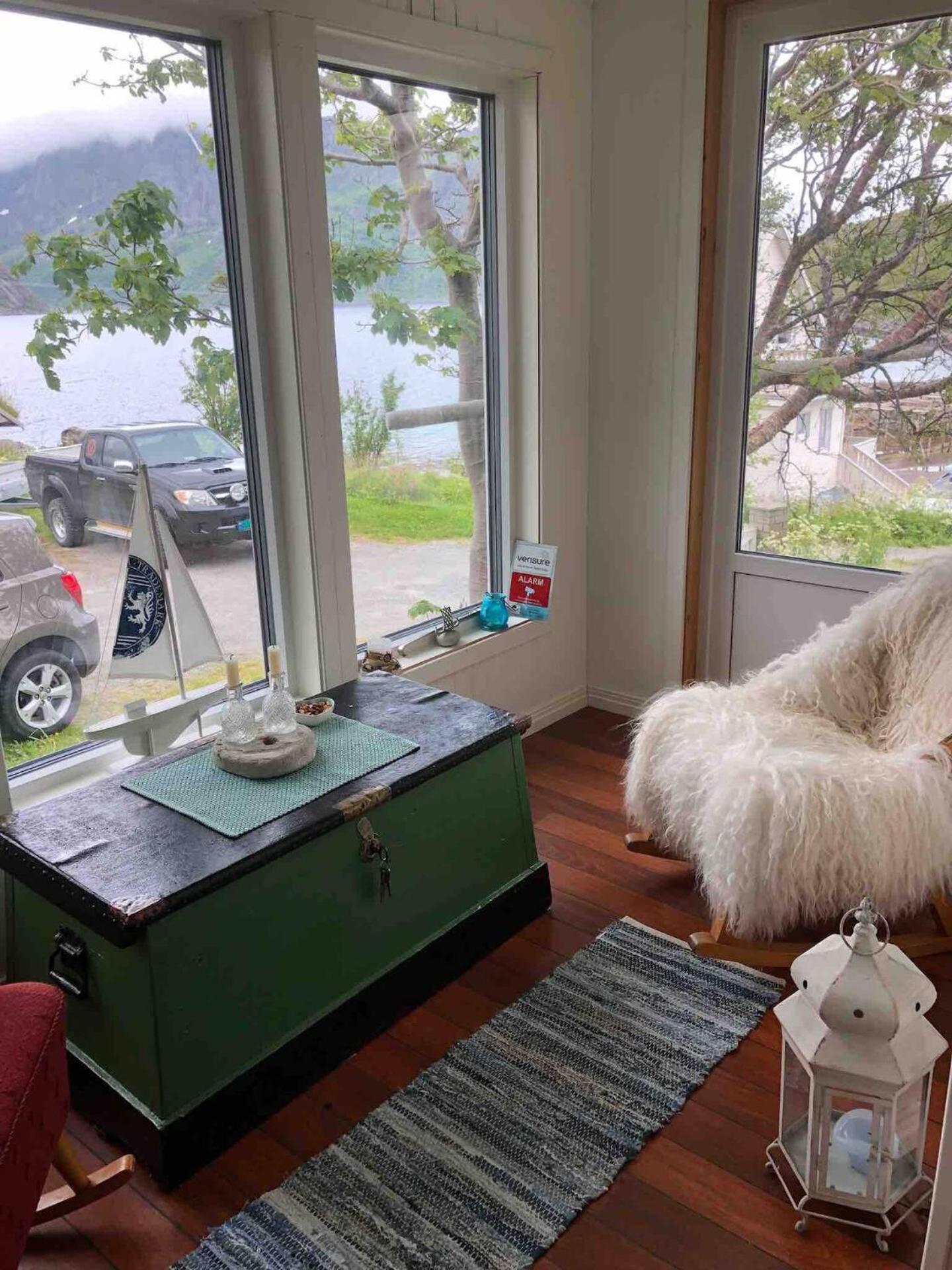 Reinefjorden Lodge Esterno foto