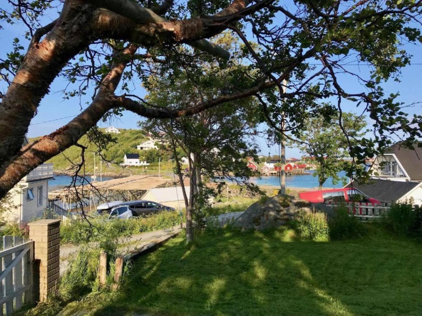 Reinefjorden Lodge Esterno foto